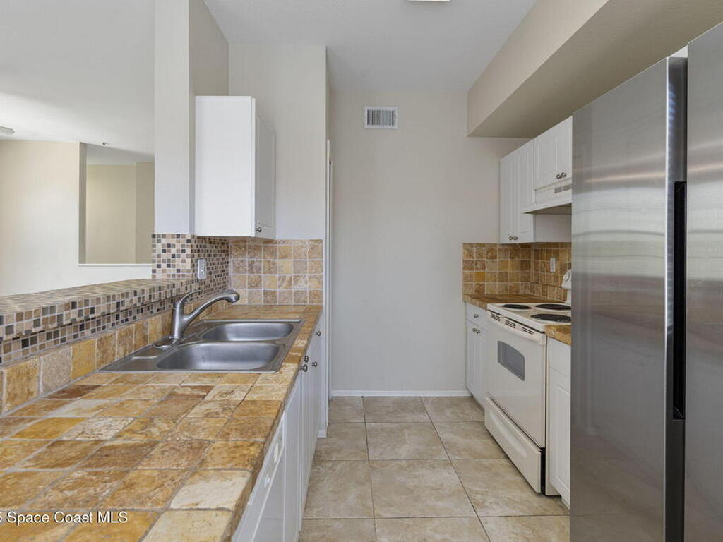 5693 Star Rush Drive, Suntree, FL 32940
