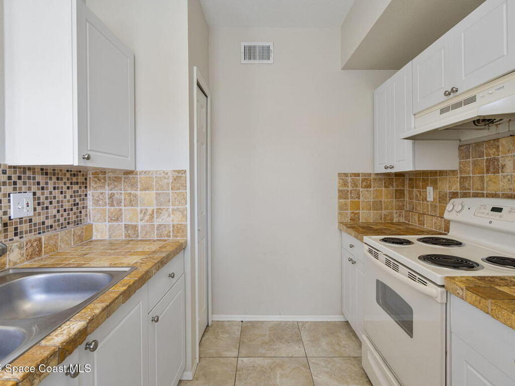 5693 Star Rush Drive, Suntree, FL 32940