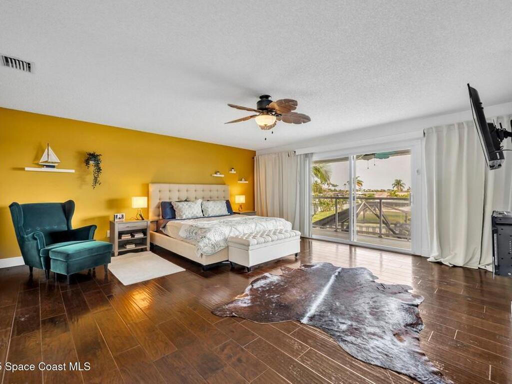 1585 Sykes Creek Drive, Merritt Island, FL 32953