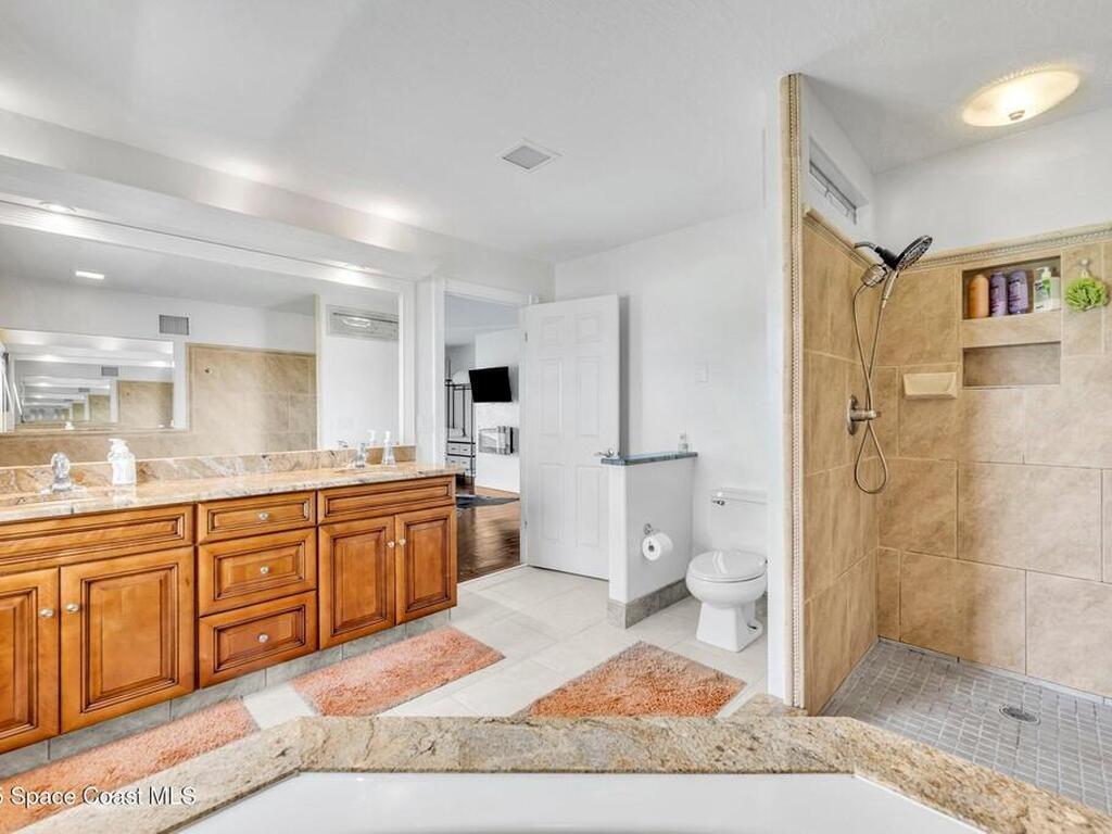 1585 Sykes Creek Drive, Merritt Island, FL 32953