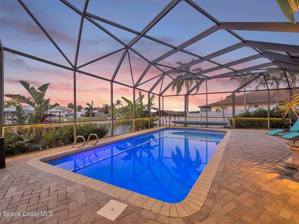 1585 Sykes Creek Drive, Merritt Island, FL 32953