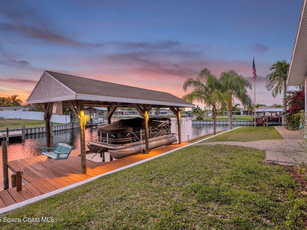 1585 Sykes Creek Drive, Merritt Island, FL 32953