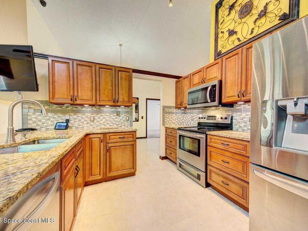 899 Wandering Pine Trail, Rockledge, FL 32955