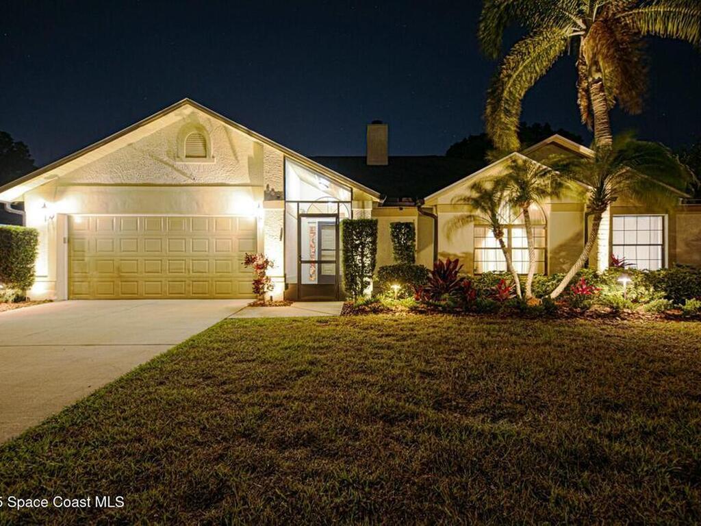 899 Wandering Pine Trail, Rockledge, FL 32955