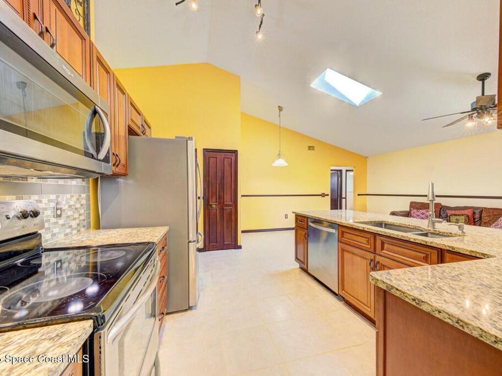 899 Wandering Pine Trail, Rockledge, FL 32955