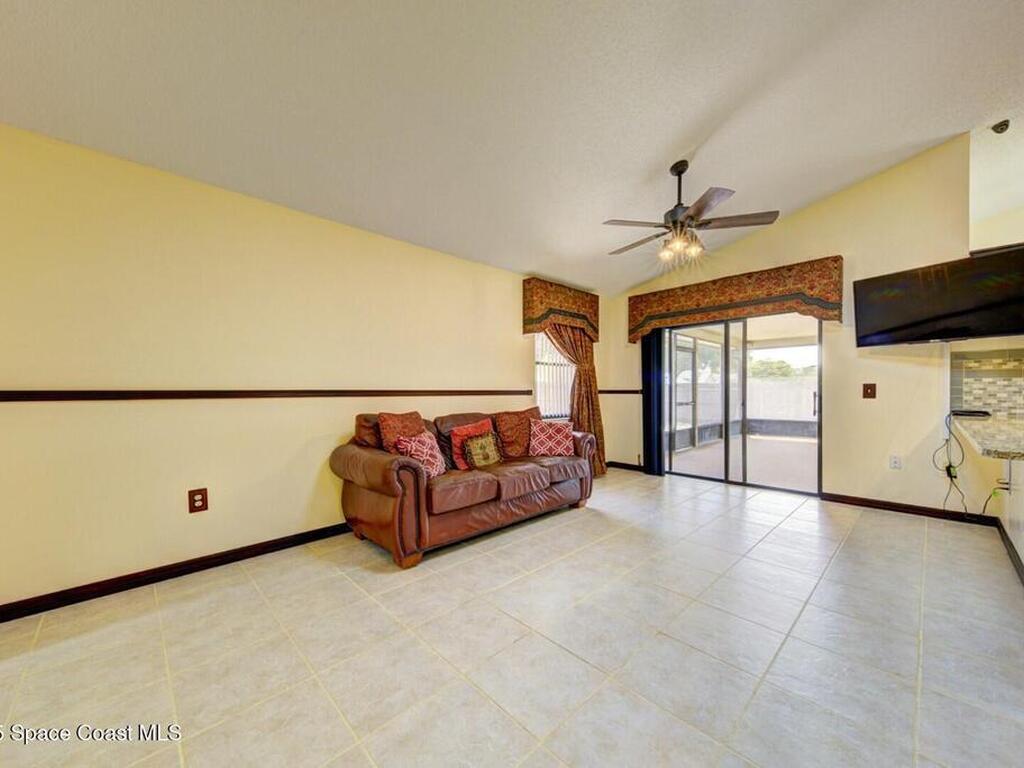 899 Wandering Pine Trail, Rockledge, FL 32955
