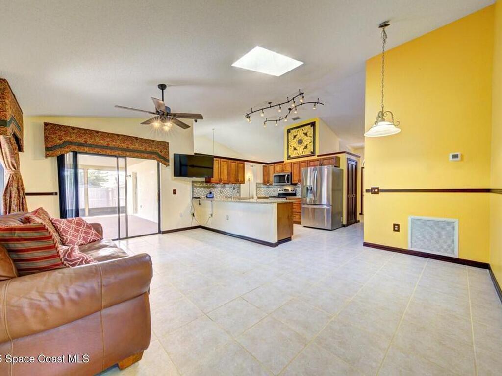 899 Wandering Pine Trail, Rockledge, FL 32955