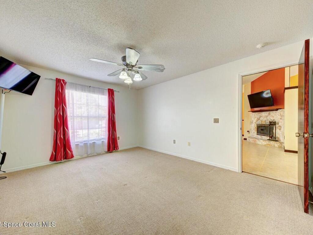 899 Wandering Pine Trail, Rockledge, FL 32955
