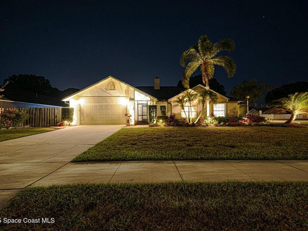 899 Wandering Pine Trail, Rockledge, FL 32955
