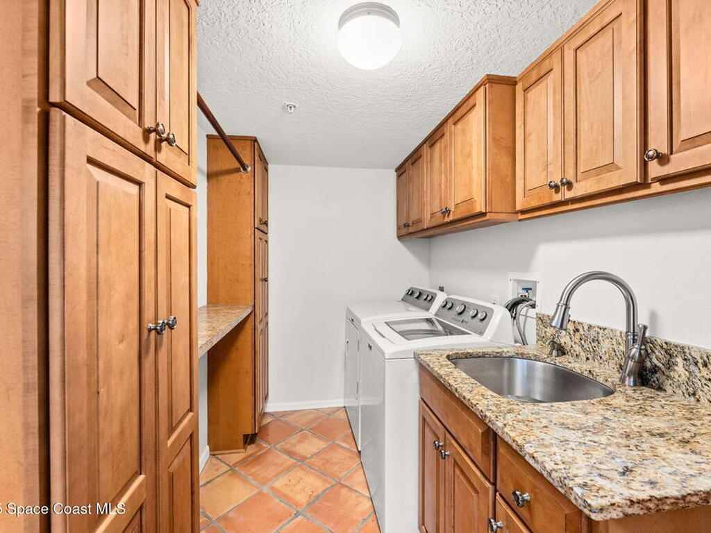 1345 N Hwy A1A, Indialantic, FL 32903