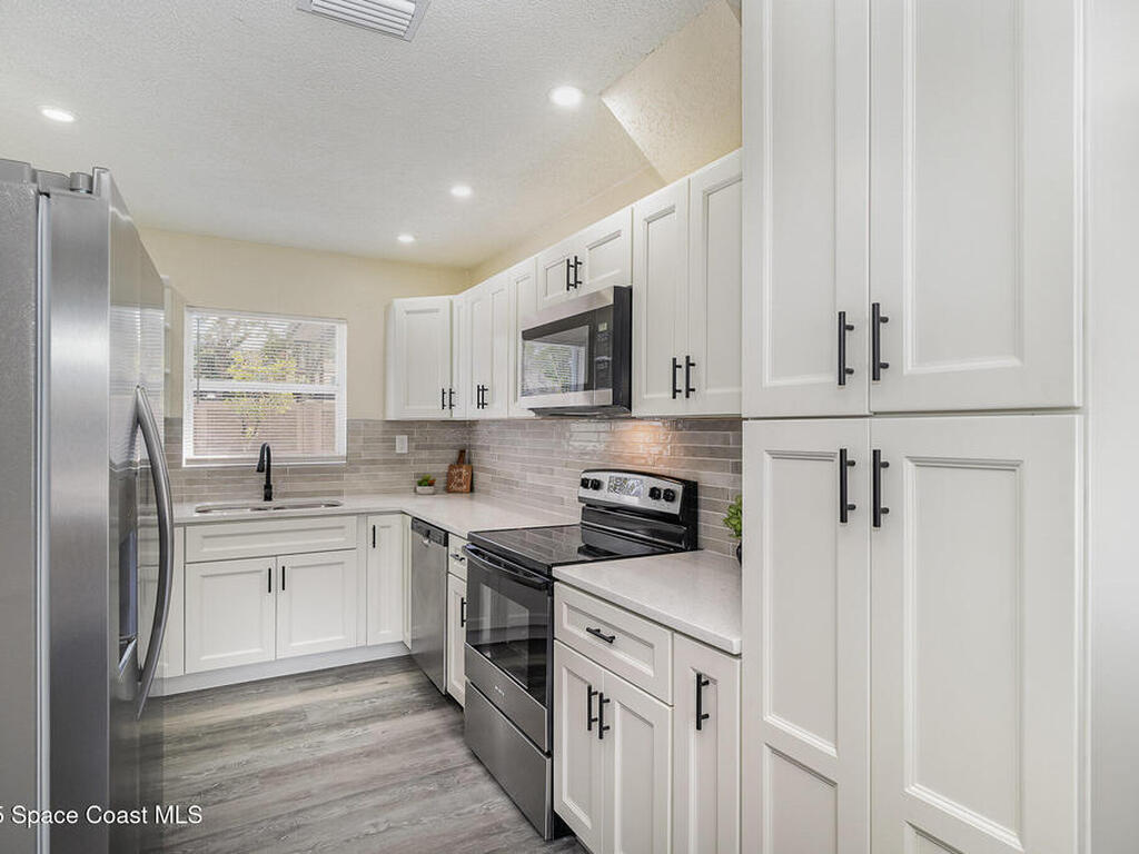 1107 Woodlawn Road, Rockledge, FL 32955