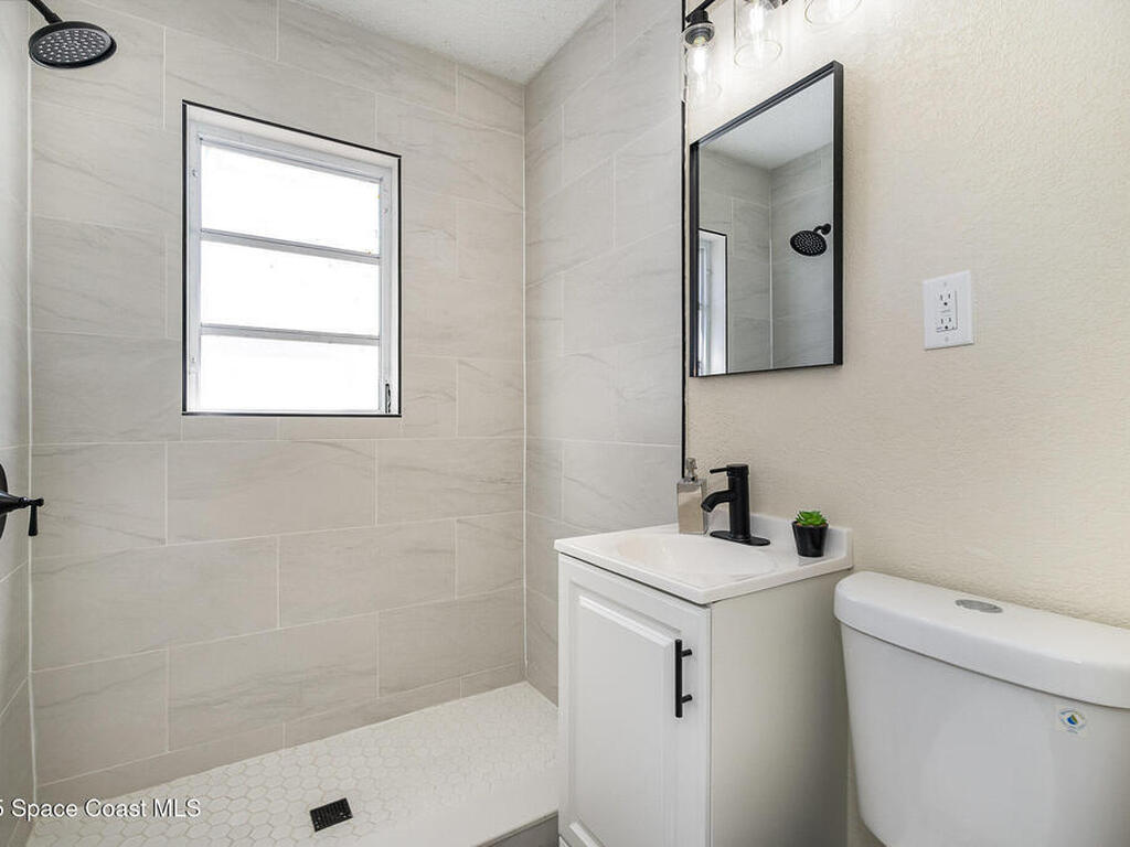 1107 Woodlawn Road, Rockledge, FL 32955