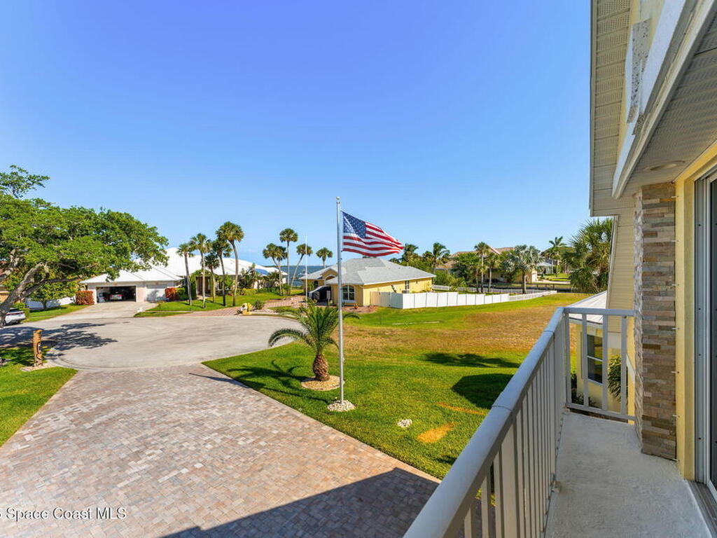1975 Harbor Point Drive, Merritt Island, FL 32952