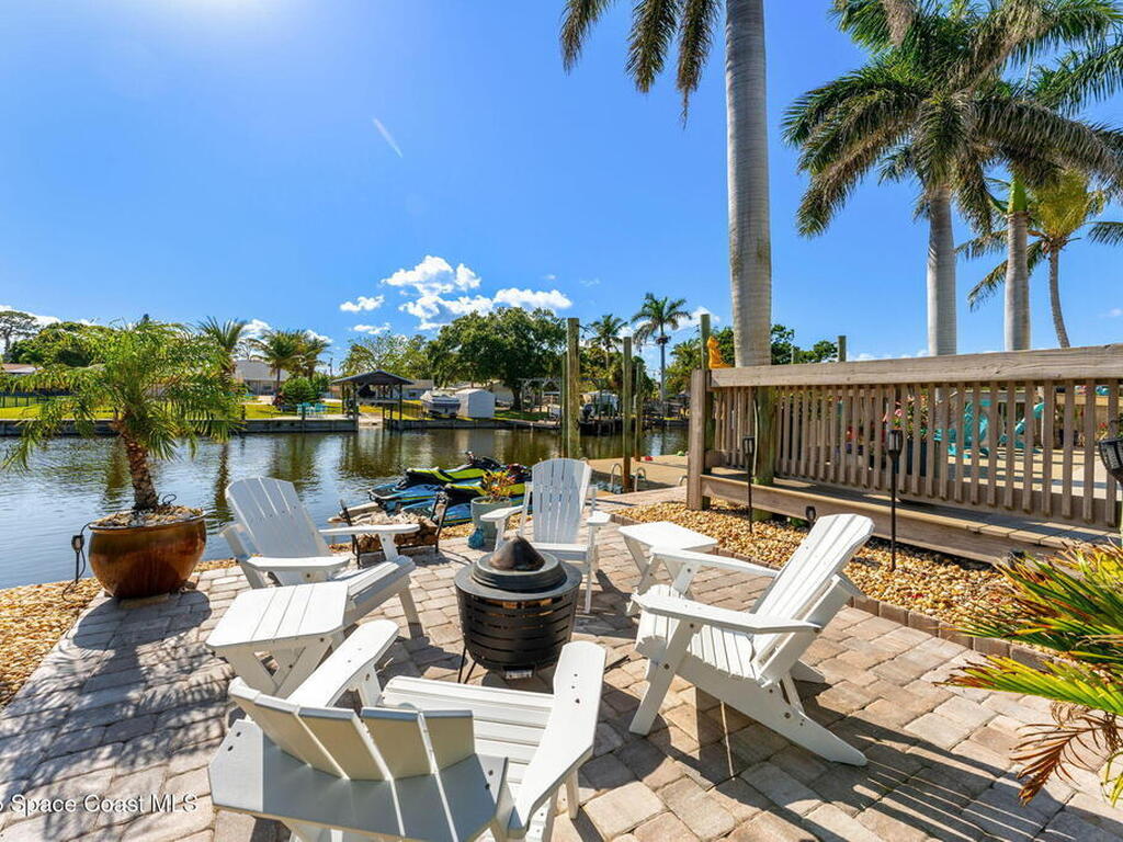 1975 Harbor Point Drive, Merritt Island, FL 32952