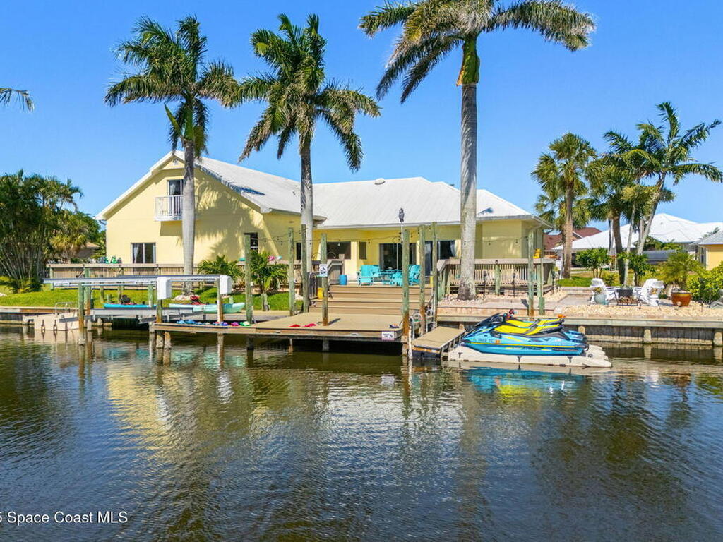 1975 Harbor Point Drive, Merritt Island, FL 32952