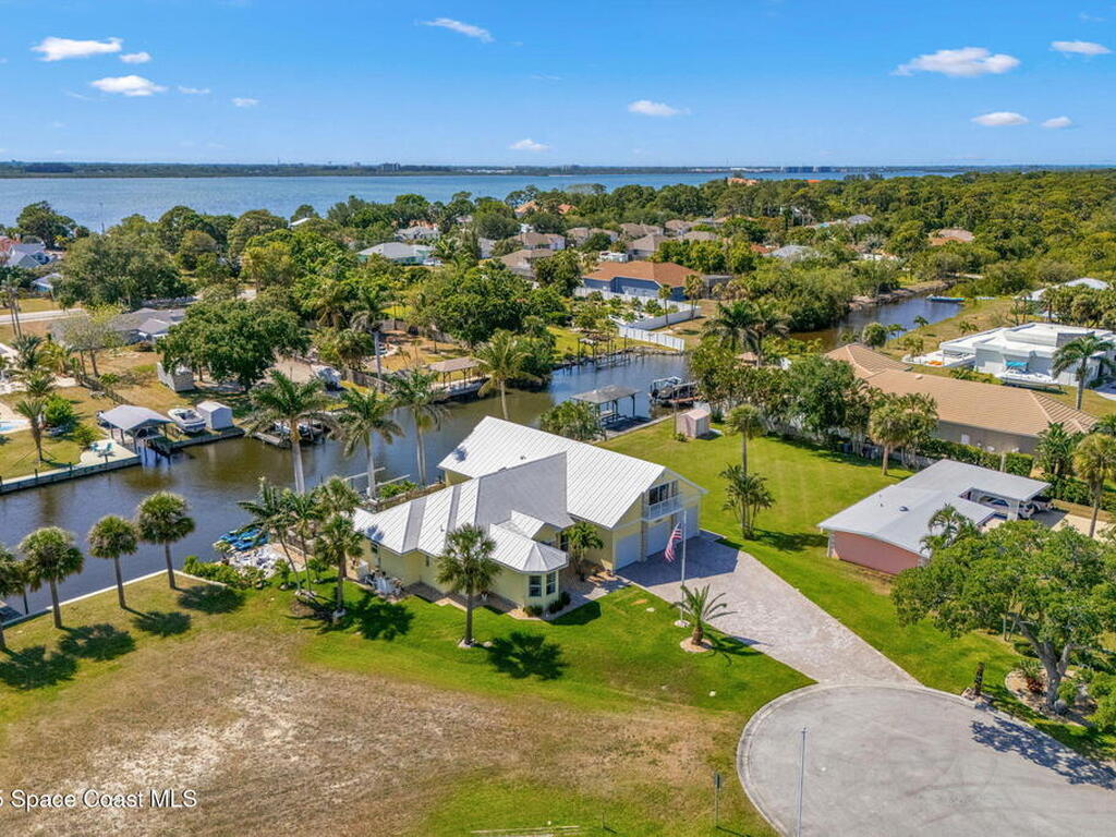 1975 Harbor Point Drive, Merritt Island, FL 32952