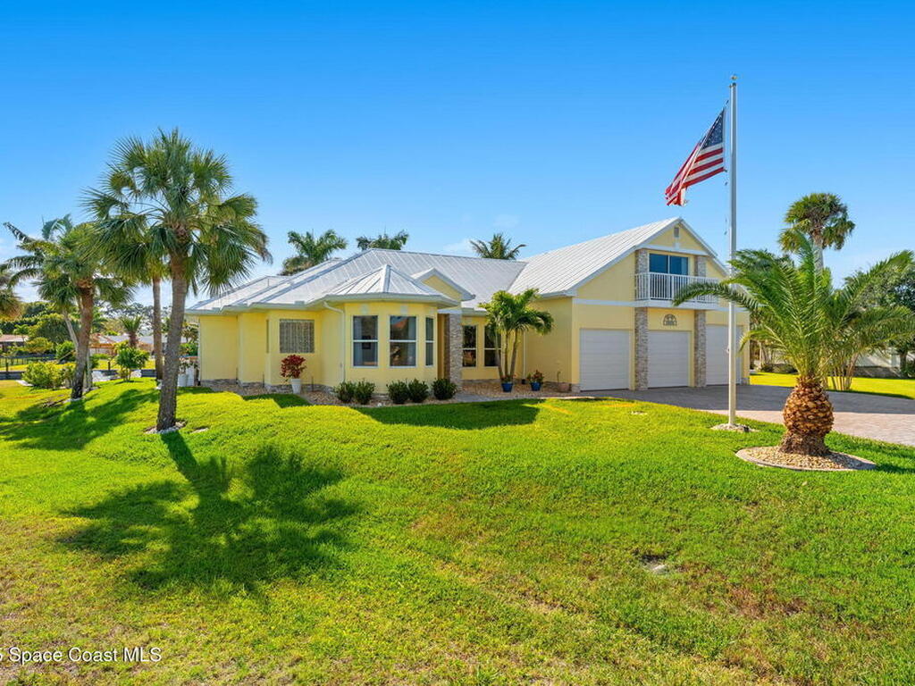 1975 Harbor Point Drive, Merritt Island, FL 32952