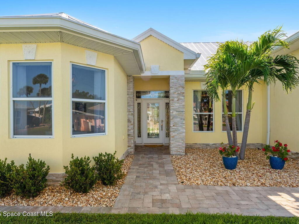1975 Harbor Point Drive, Merritt Island, FL 32952