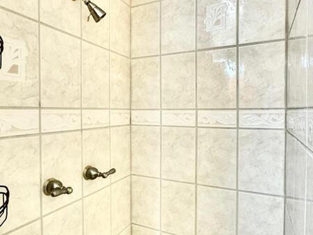 4339 Barnesdale Drive, Melbourne, FL 32935