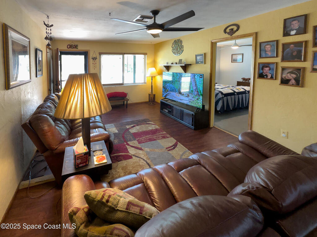 4339 Barnesdale Drive, Melbourne, FL 32935
