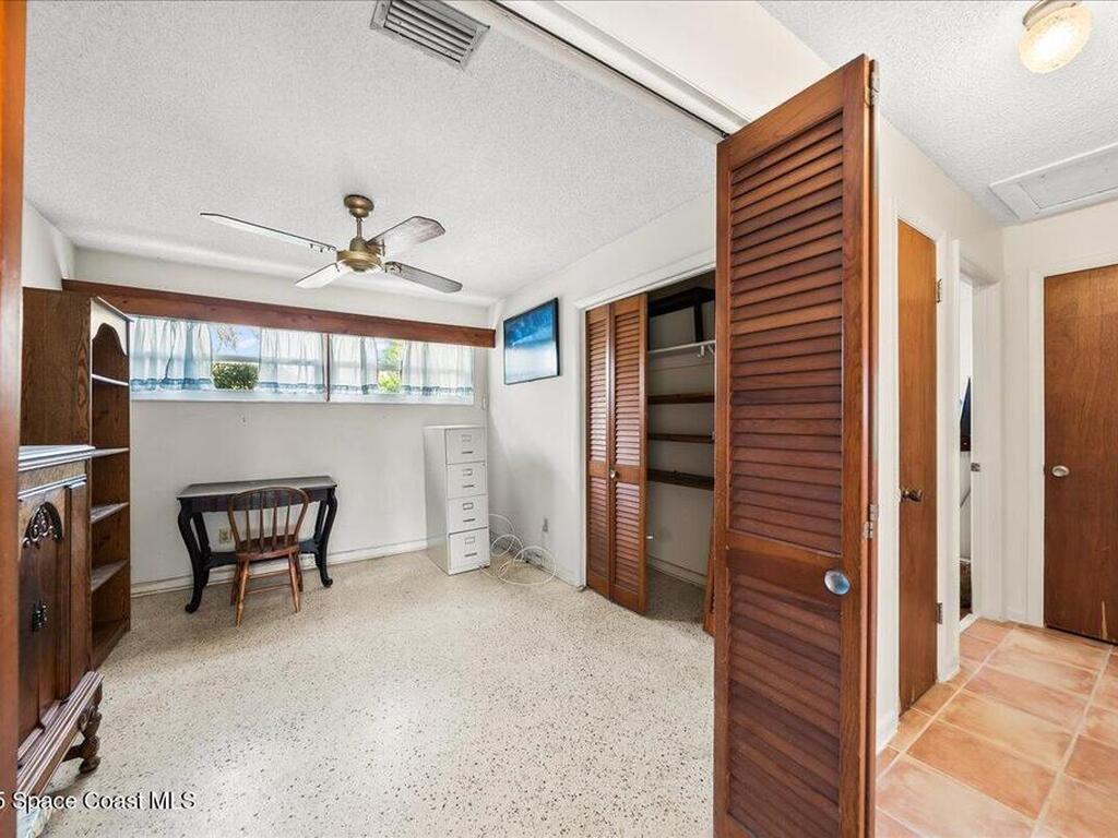 945 E Richland Avenue, Merritt Island, FL 32953