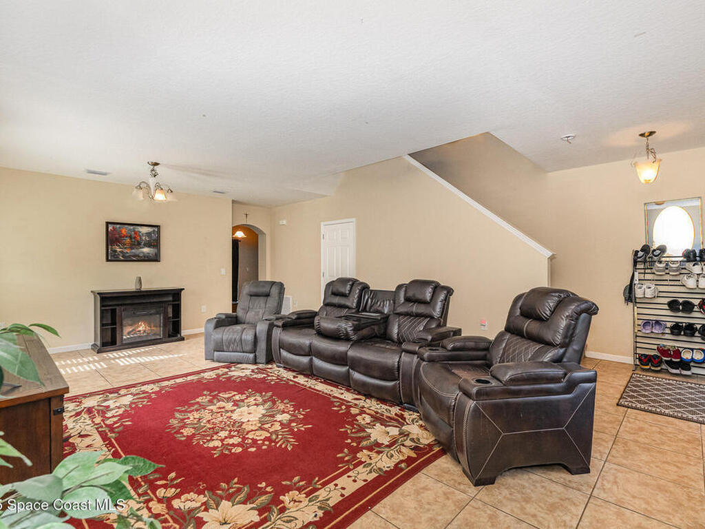 2391 Okalani Street, Melbourne, FL 32940