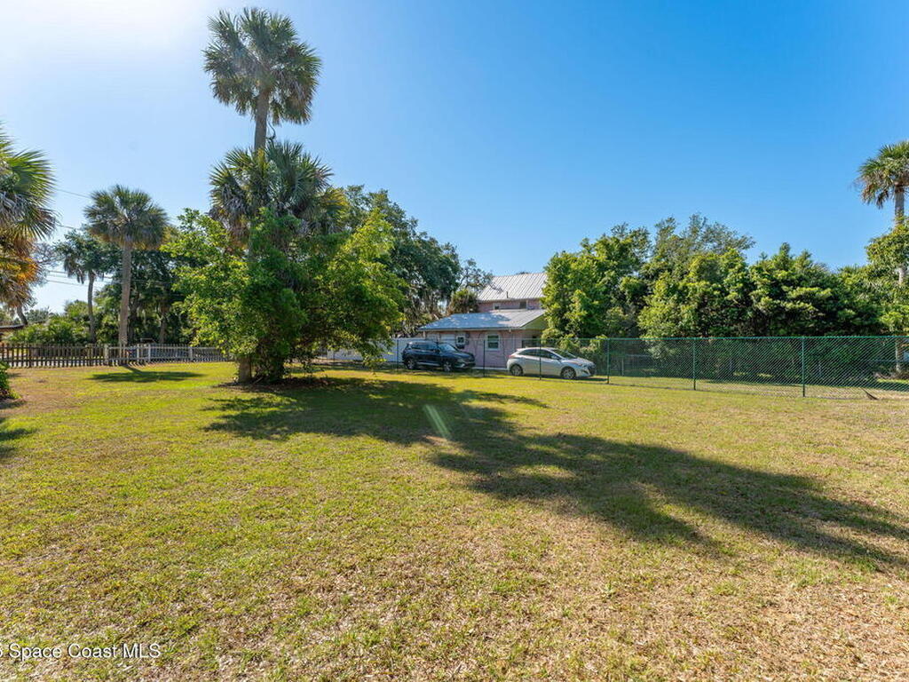 2106 Vernon Place, Melbourne, FL 32901