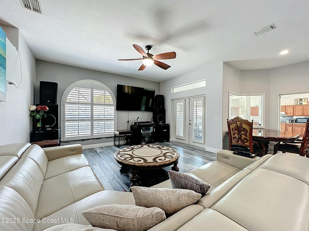 2145 Porpoise Street, Merritt Island, FL 32952
