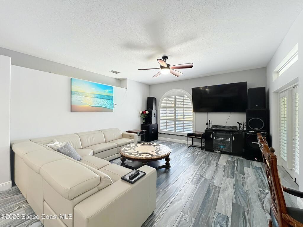 2145 Porpoise Street, Merritt Island, FL 32952