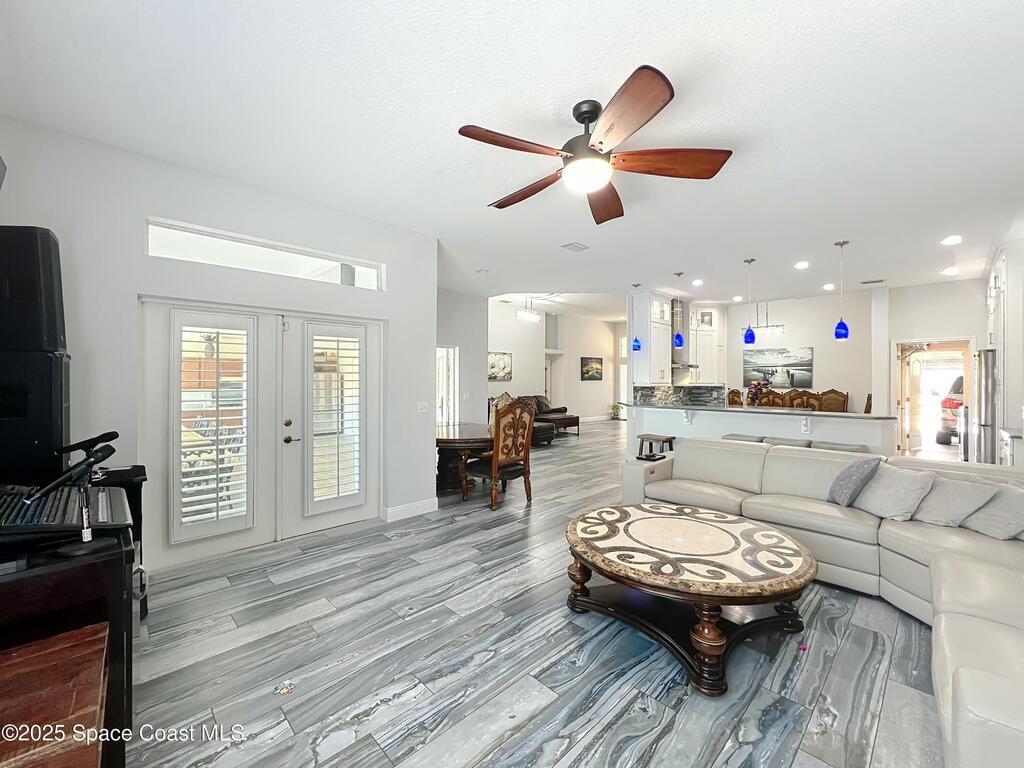 2145 Porpoise Street, Merritt Island, FL 32952