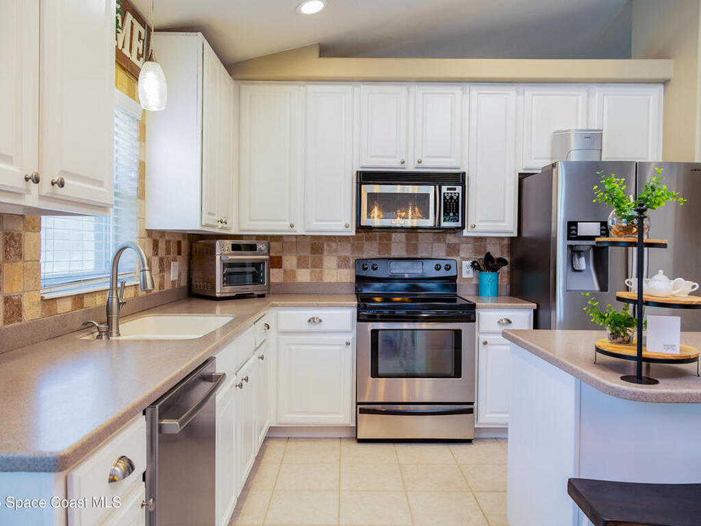 4141 Chardonnay Drive, Rockledge, FL 32955