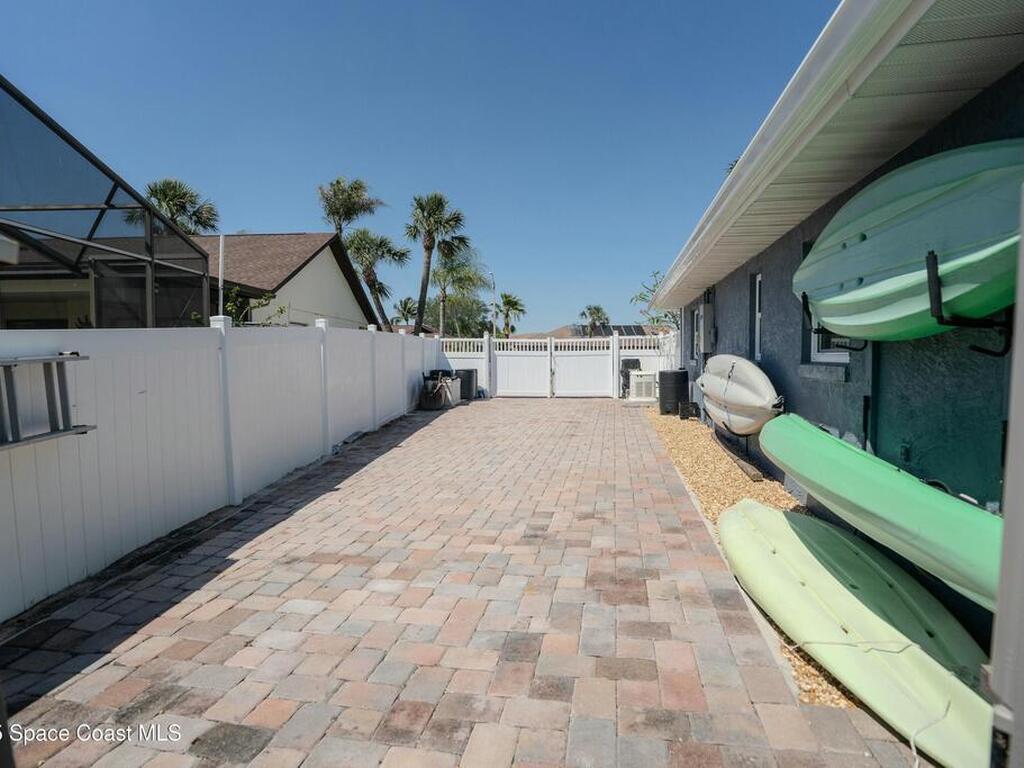 245 Cordoba Court, Merritt Island, FL 32953