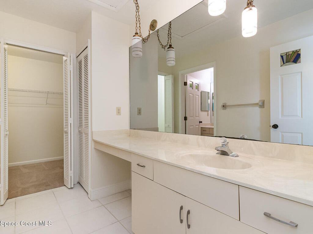 1375 Mayflower Avenue, Suntree, FL 32940