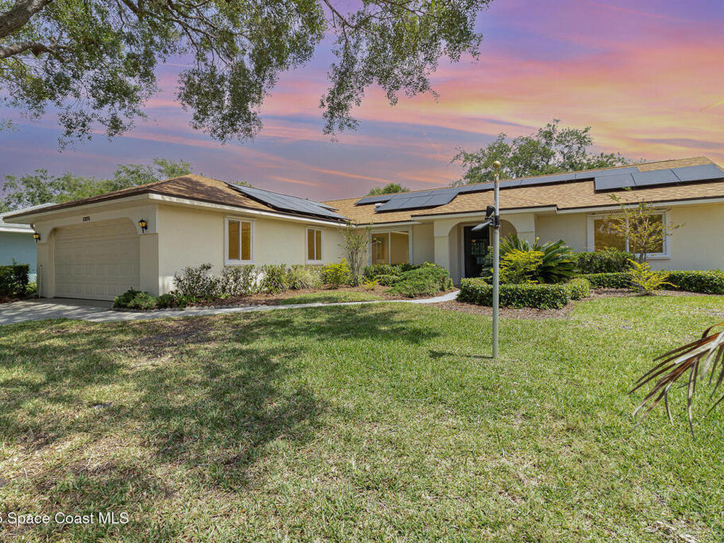 1375 Mayflower Avenue, Suntree, FL 32940