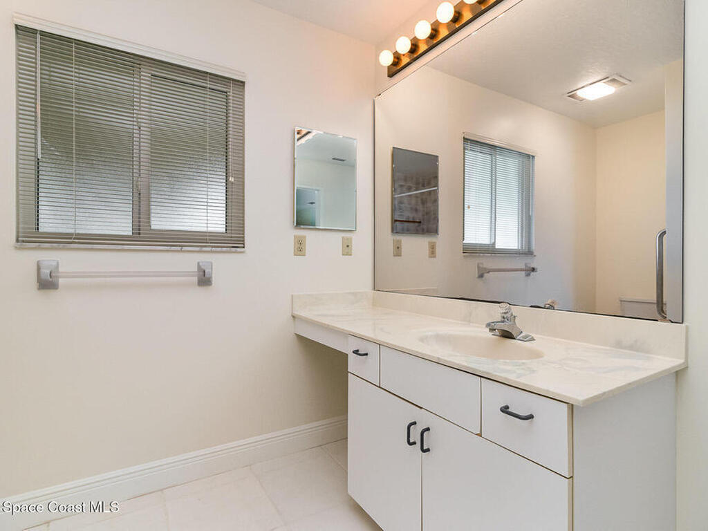 1375 Mayflower Avenue, Suntree, FL 32940