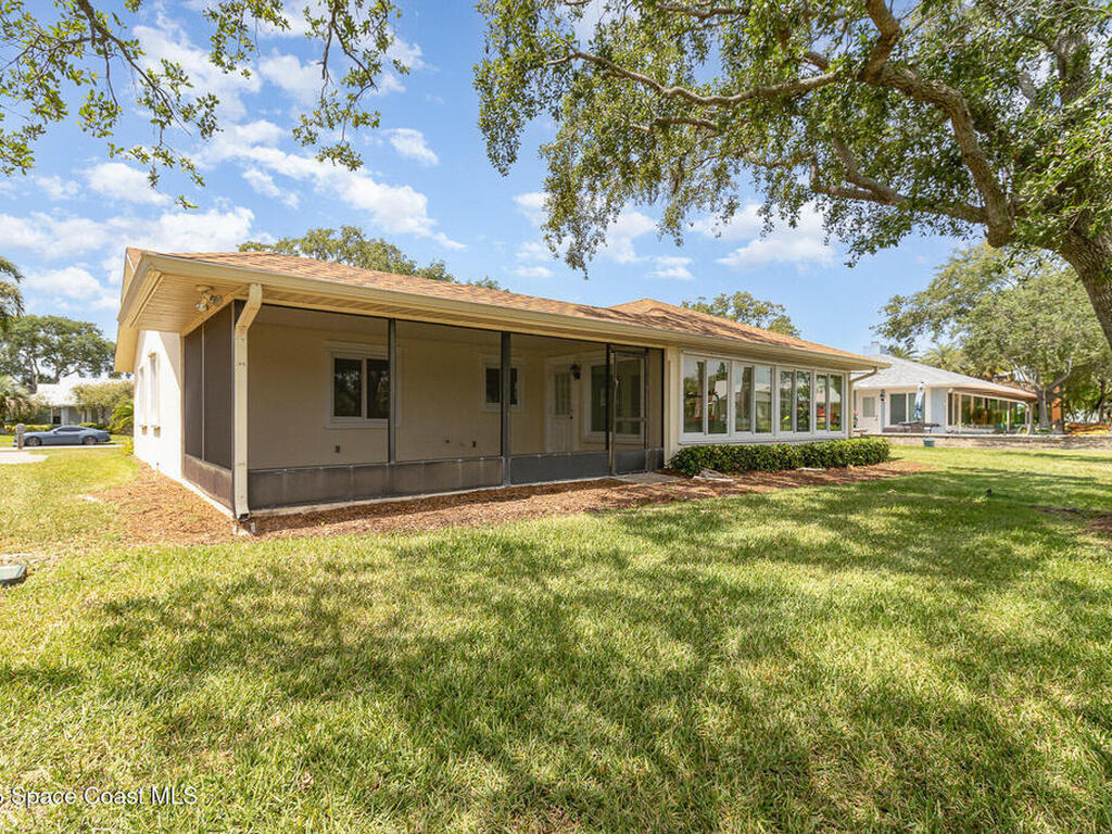 1375 Mayflower Avenue, Suntree, FL 32940
