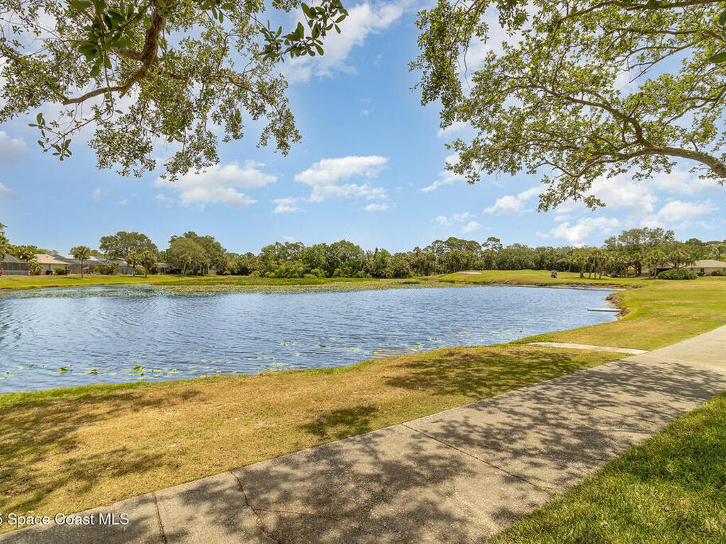 1375 Mayflower Avenue, Suntree, FL 32940