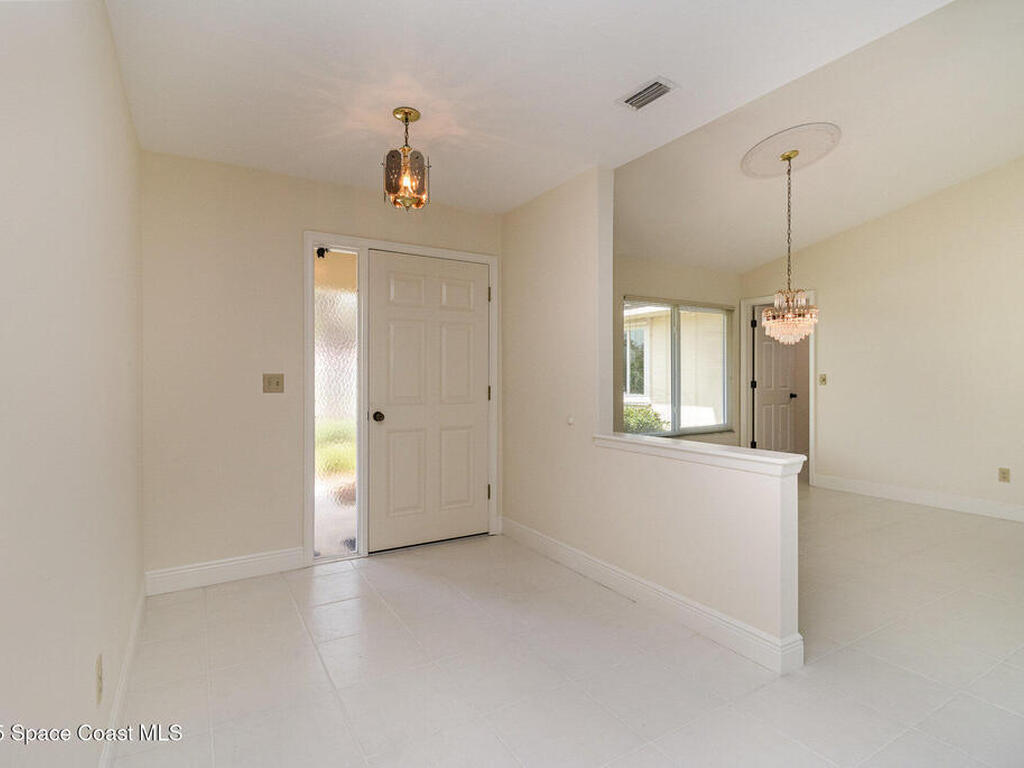 1375 Mayflower Avenue, Suntree, FL 32940