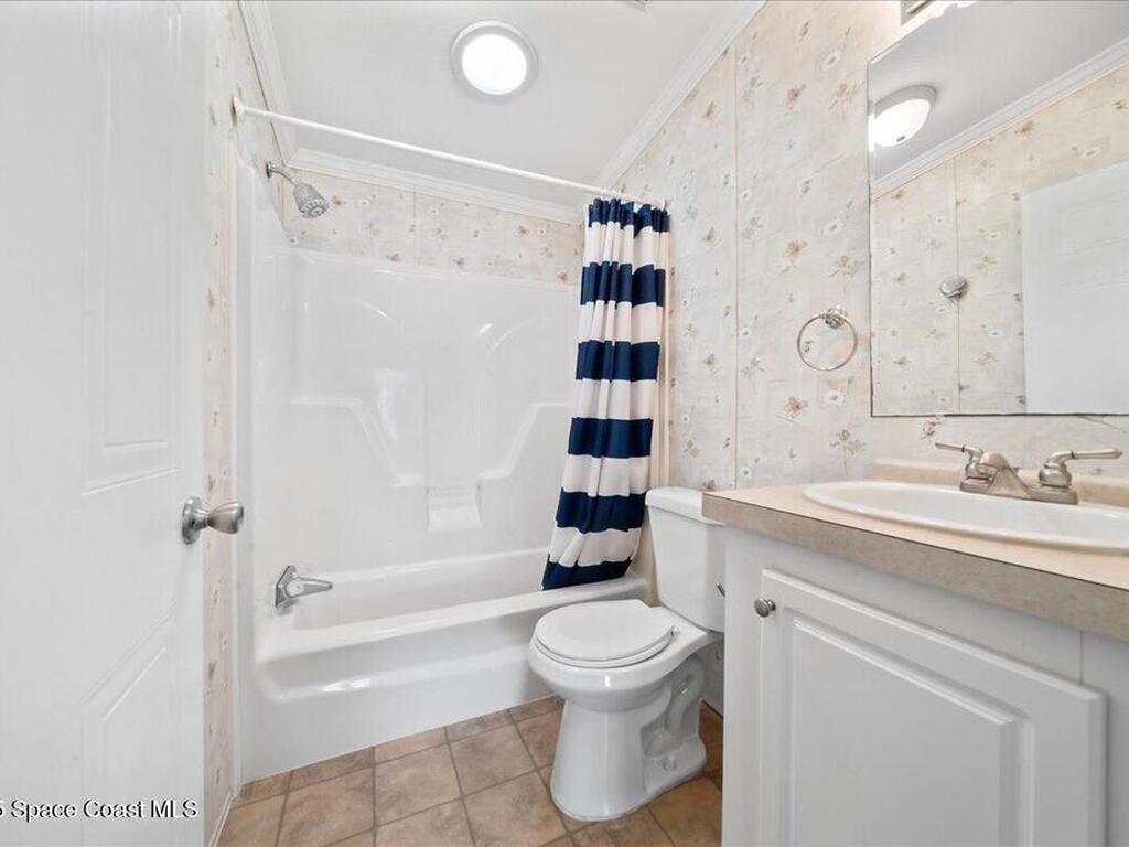 641 Hyacinth Circle, Barefoot Bay, FL 32976