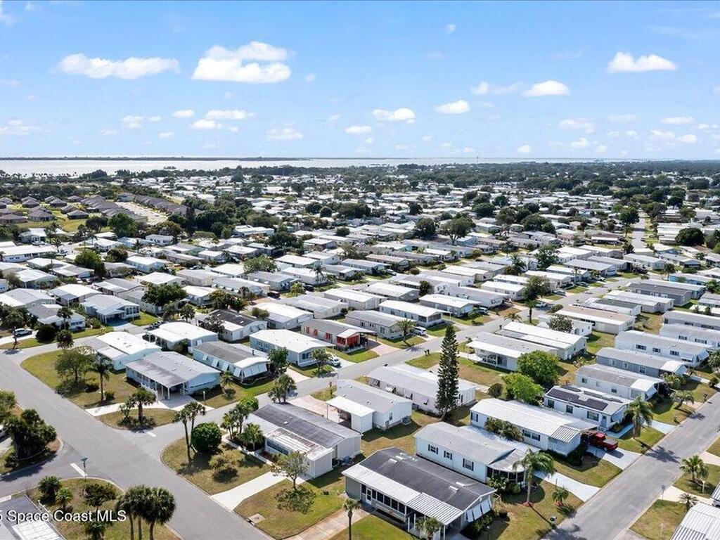 641 Hyacinth Circle, Barefoot Bay, FL 32976