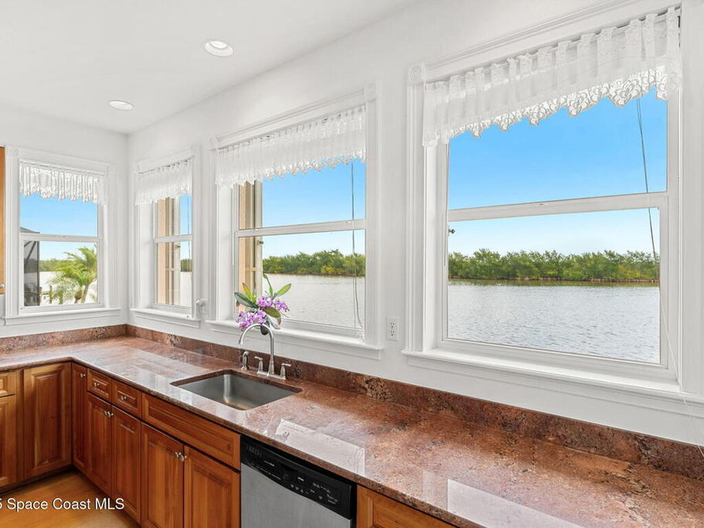 1947 Sykes Creek Drive, Merritt Island, FL 32953