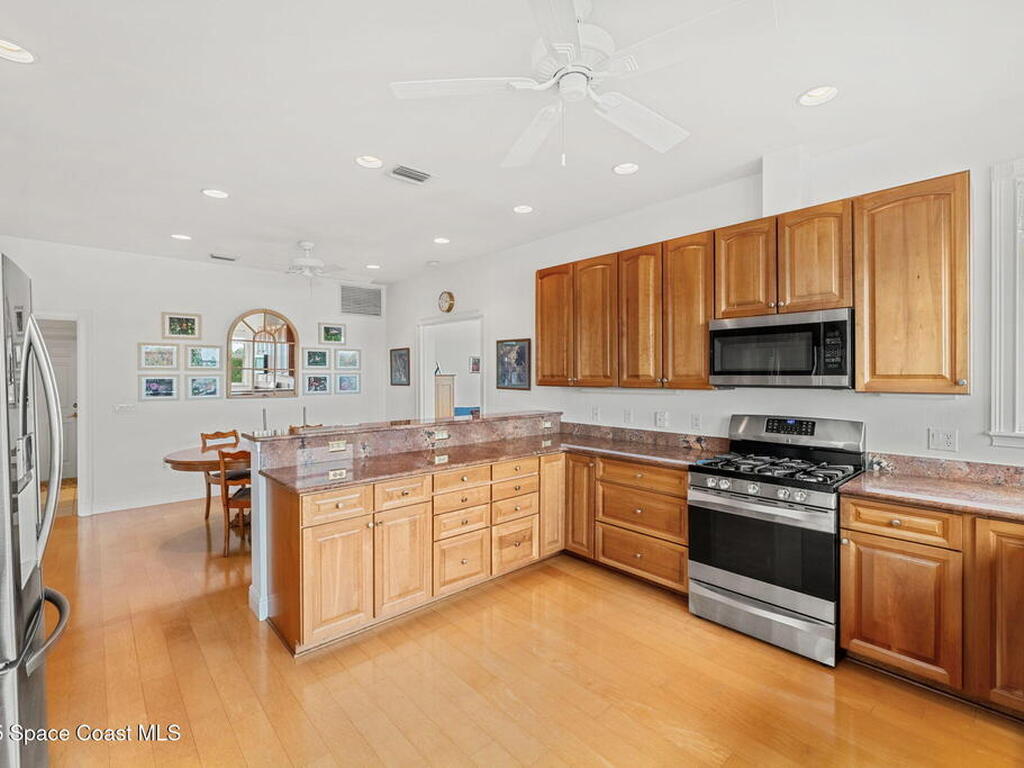 1947 Sykes Creek Drive, Merritt Island, FL 32953