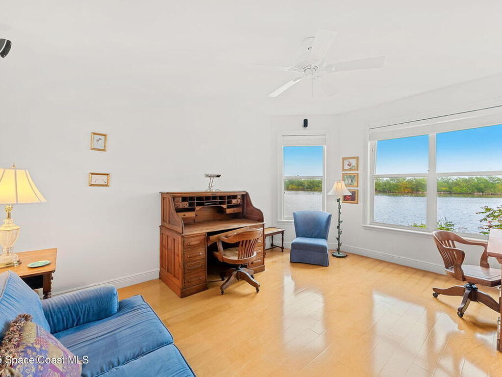 1947 Sykes Creek Drive, Merritt Island, FL 32953