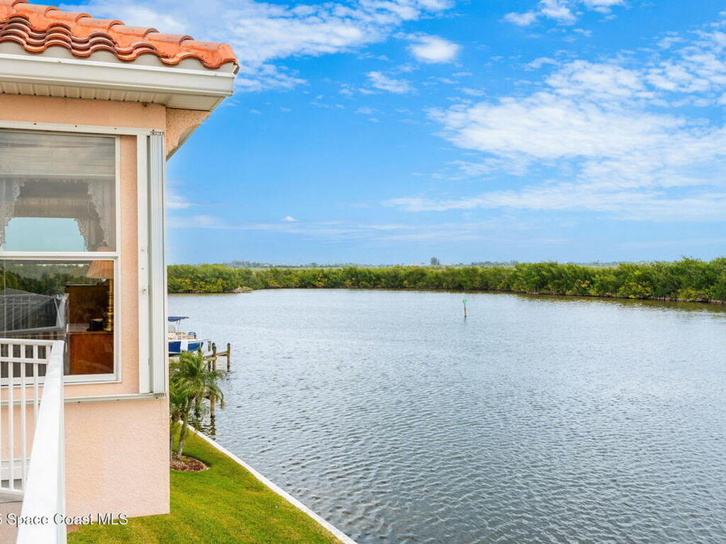 1947 Sykes Creek Drive, Merritt Island, FL 32953