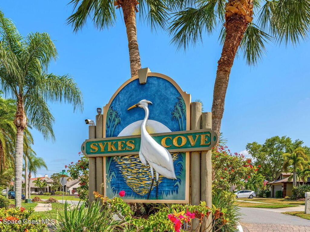 1947 Sykes Creek Drive, Merritt Island, FL 32953