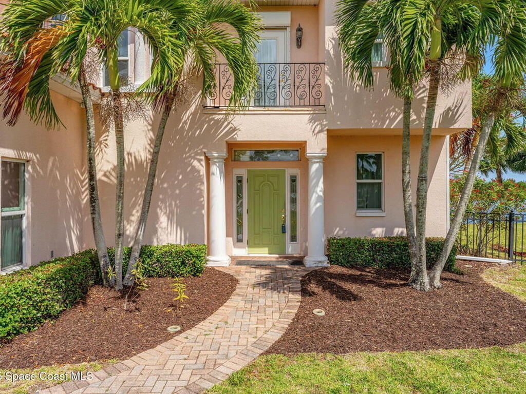 1947 Sykes Creek Drive, Merritt Island, FL 32953