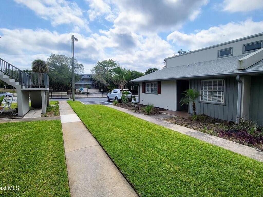 2016 N Grant Place, Melbourne, FL 32901