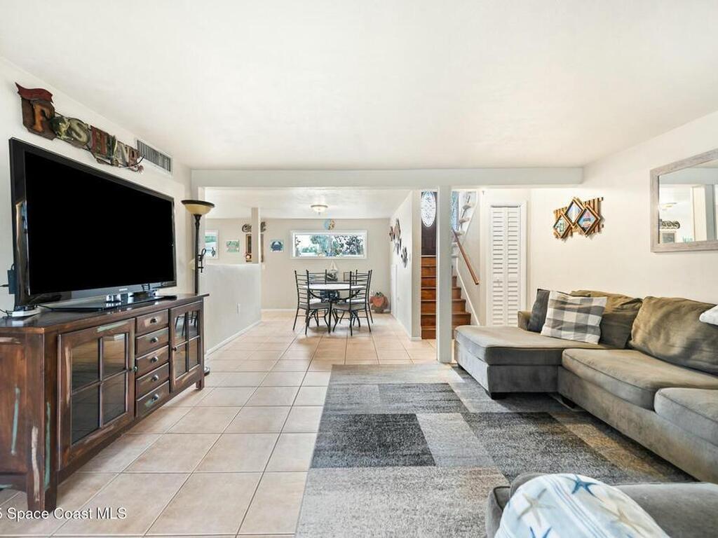 105 Richland Avenue, Merritt Island, FL 32953
