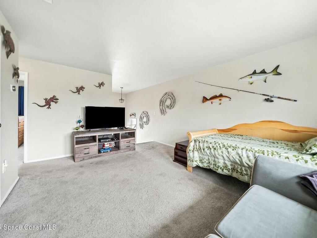 105 Richland Avenue, Merritt Island, FL 32953