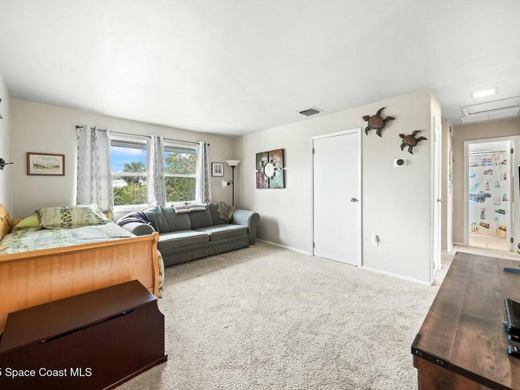 105 Richland Avenue, Merritt Island, FL 32953